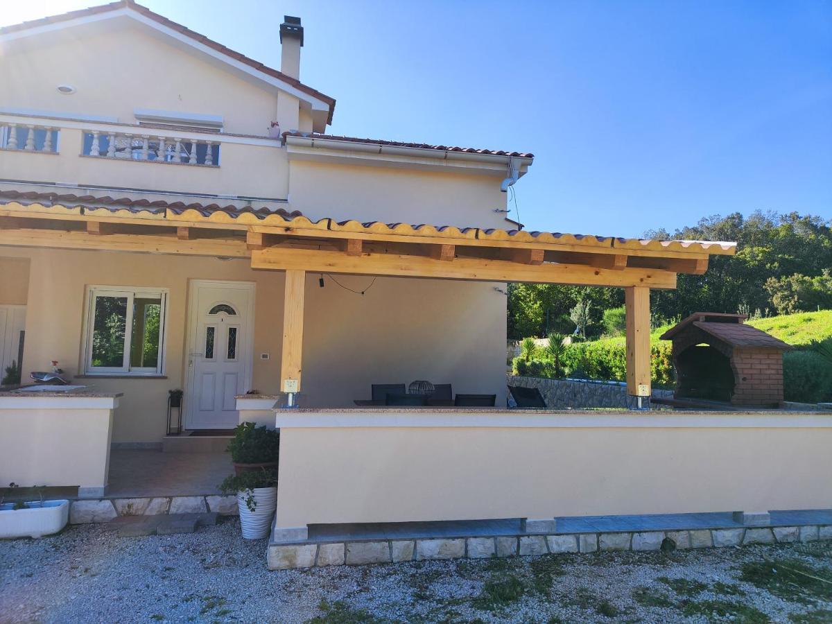 Apartmani "Sandro" Gonar Rab Town Eksteriør bilde