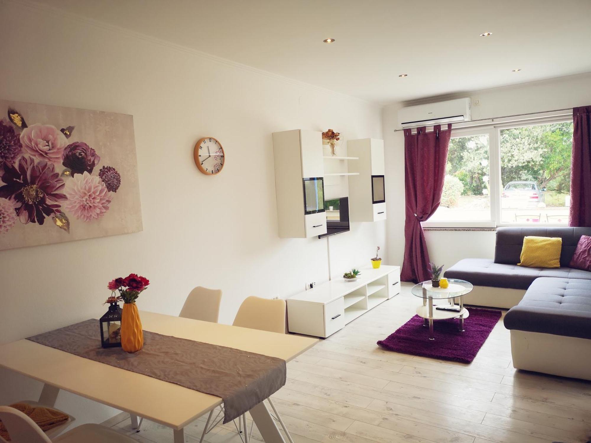 Apartmani "Sandro" Gonar Rab Town Rom bilde